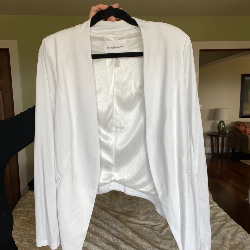 BCBG white blazer jacket